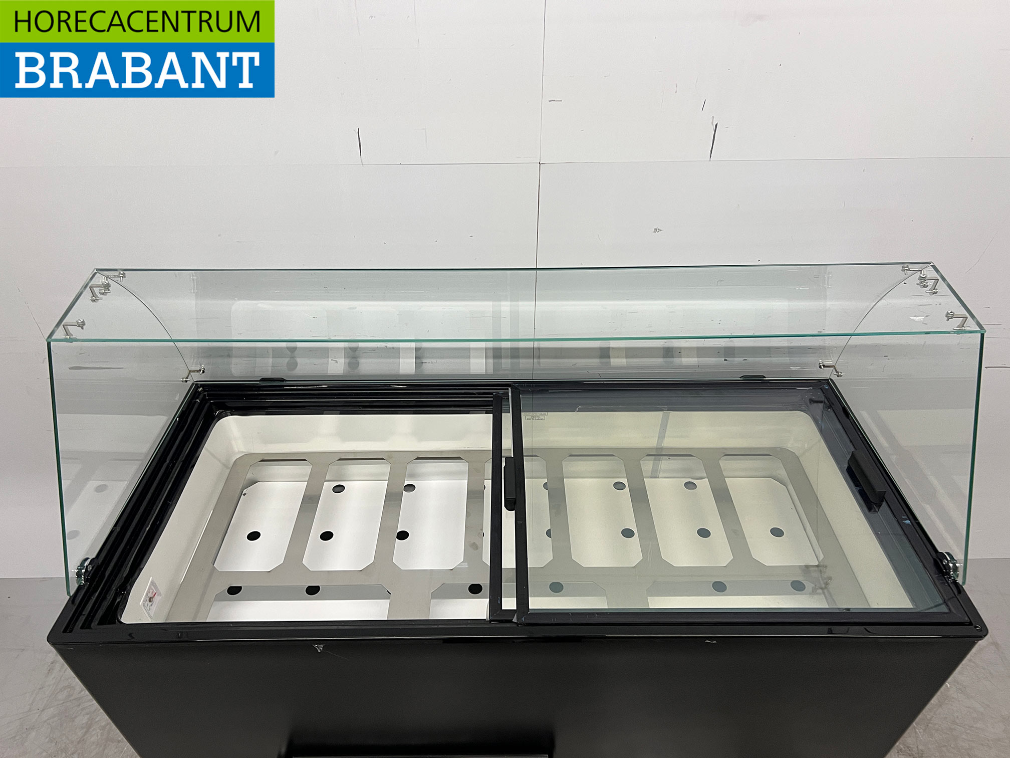 Verrijdbare Combisteel Tenerife Schepijsvitrine 10 bakken 230V Horeca - Afbeelding 5