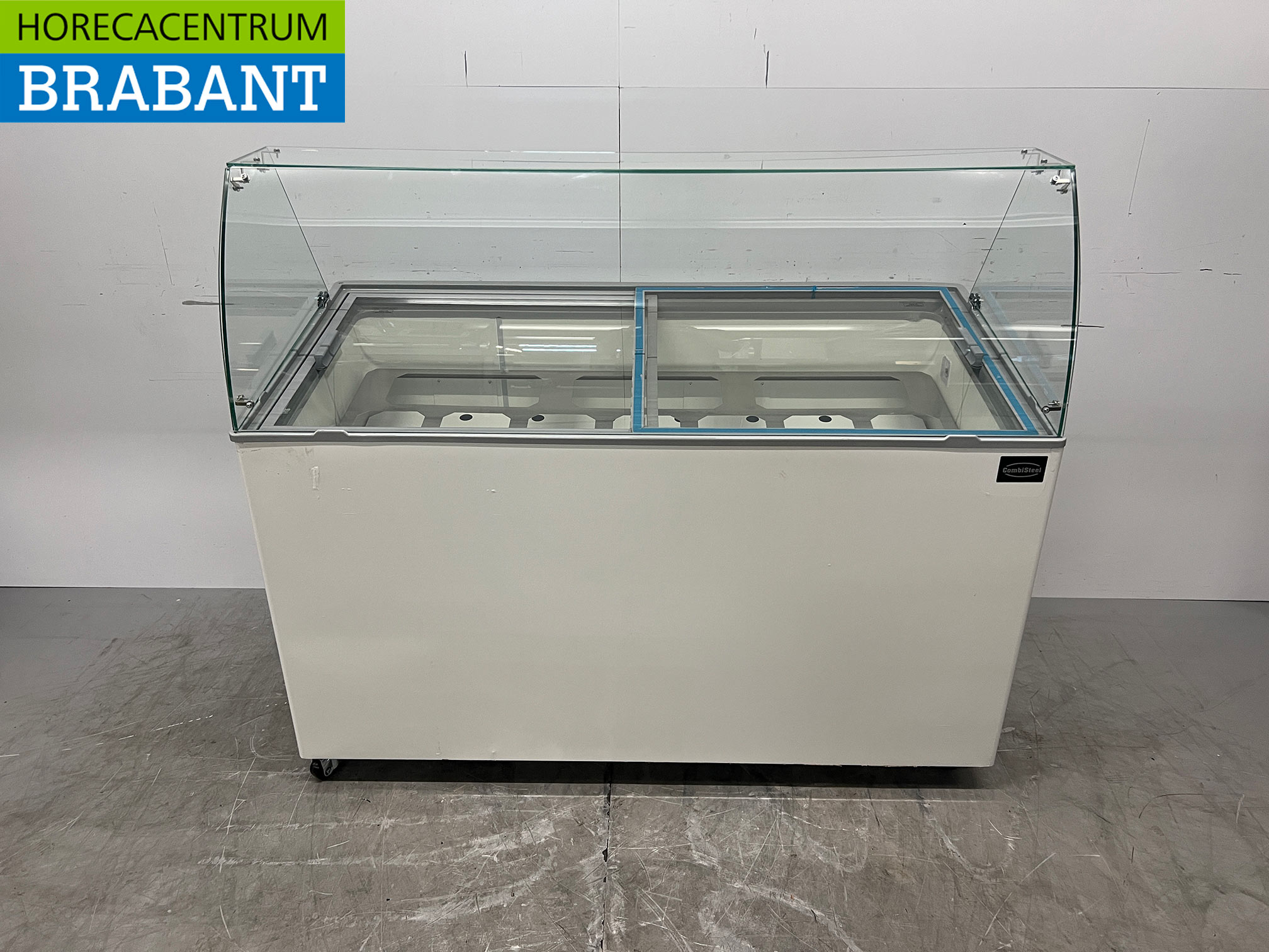 Verrijdbare Combisteel Tenerife Schepijsvitrine 10 bakken 230V Horeca