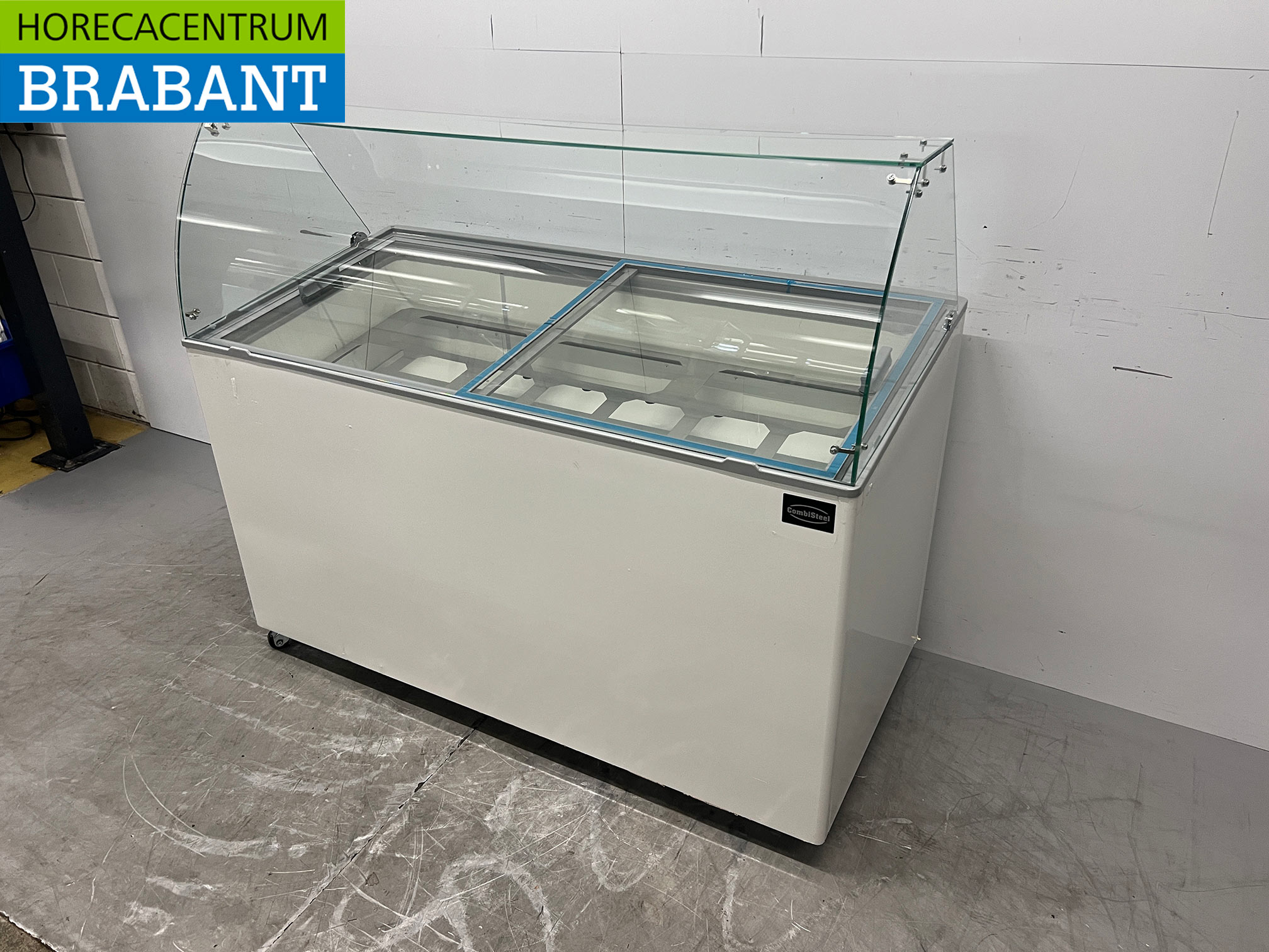 Verrijdbare Combisteel Tenerife Schepijsvitrine 10 bakken 230V Horeca - Afbeelding 2