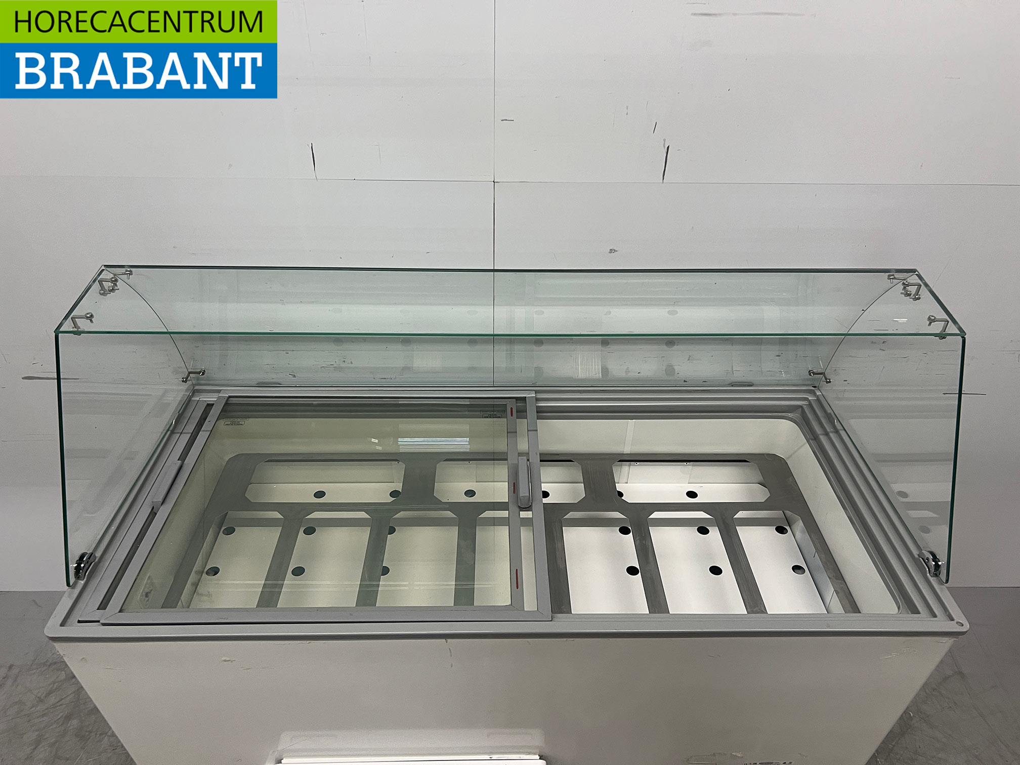 Verrijdbare Combisteel Tenerife Schepijsvitrine 10 bakken 230V Horeca - Afbeelding 5
