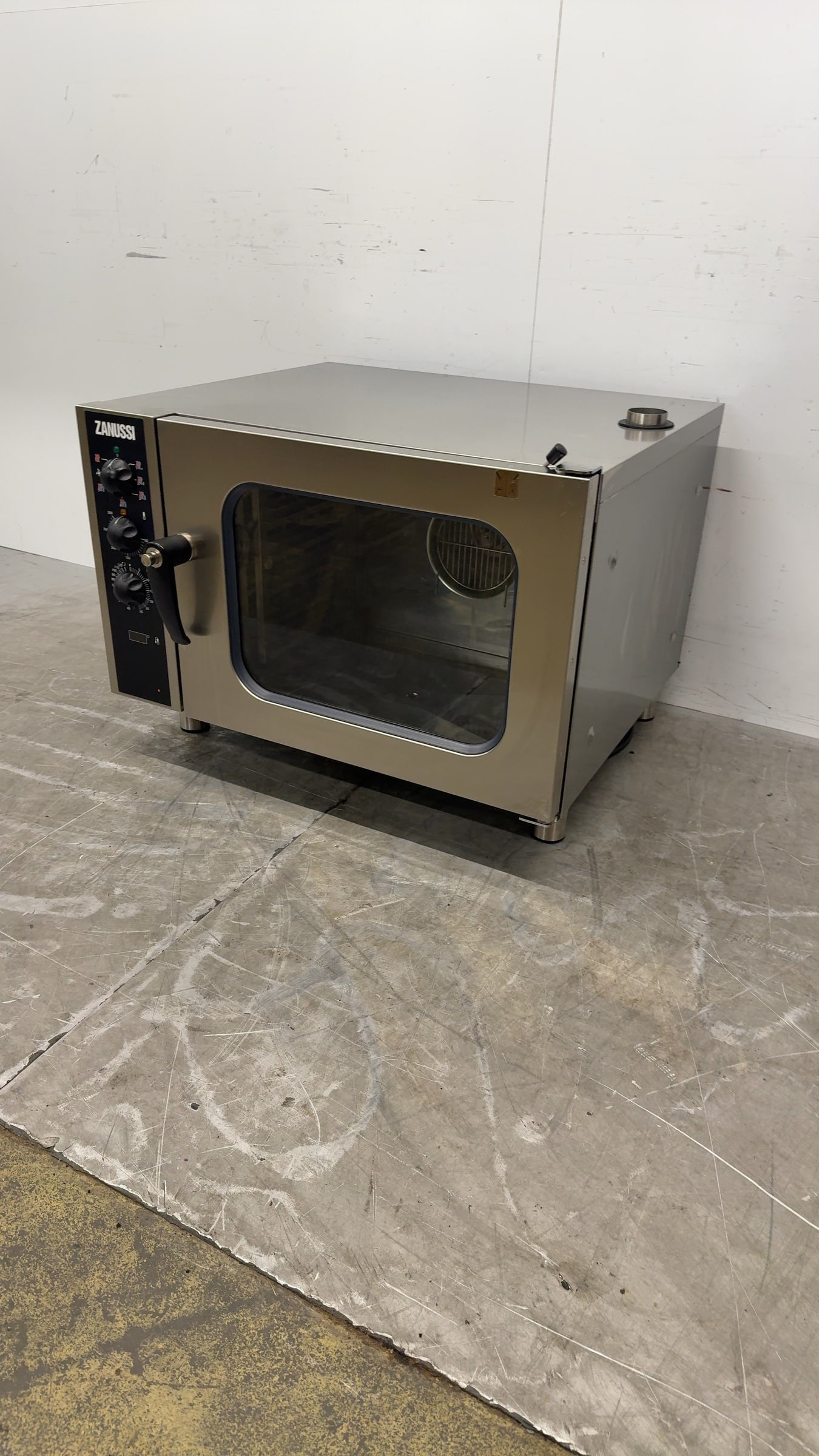 RVS Zanussi Heteluchtoven met vochtinjectie 6 x 1/1 GN 400V Horeca