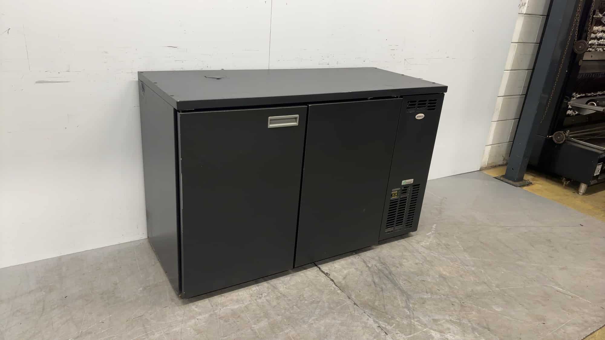 Serrco SFK-8 Fustenkoeling 230V 135 x 85 x 86 cm Horeca