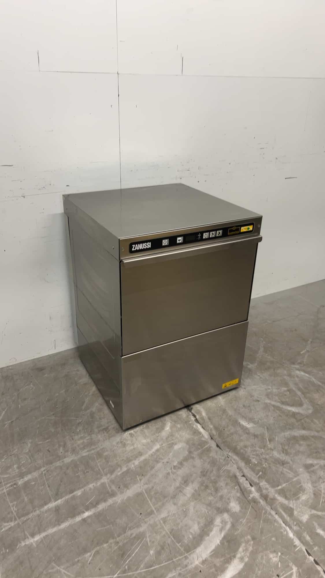RVS Zanussi ZUCA3 Vaatwasser 3.6 kW 230V 60 x 61 x 83.5 cm Horeca