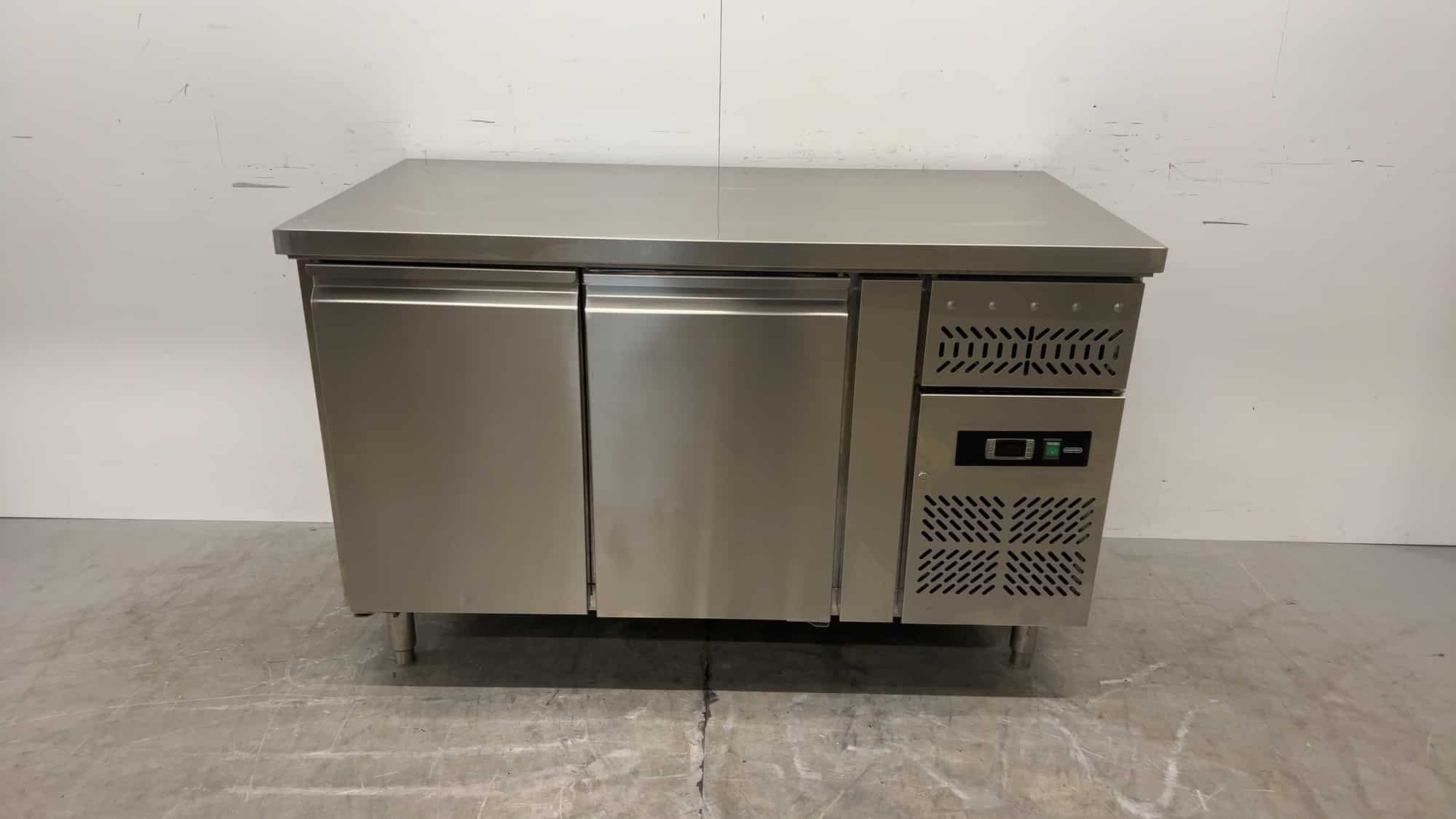 Koelwerkbank 136 x 70 x 88 cm Horeca