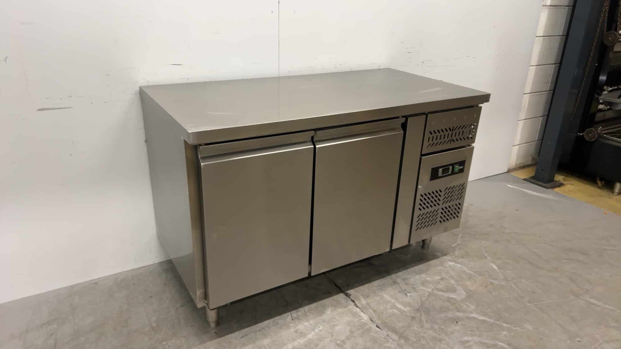 Koelwerkbank 136 x 70 x 88 cm Horeca