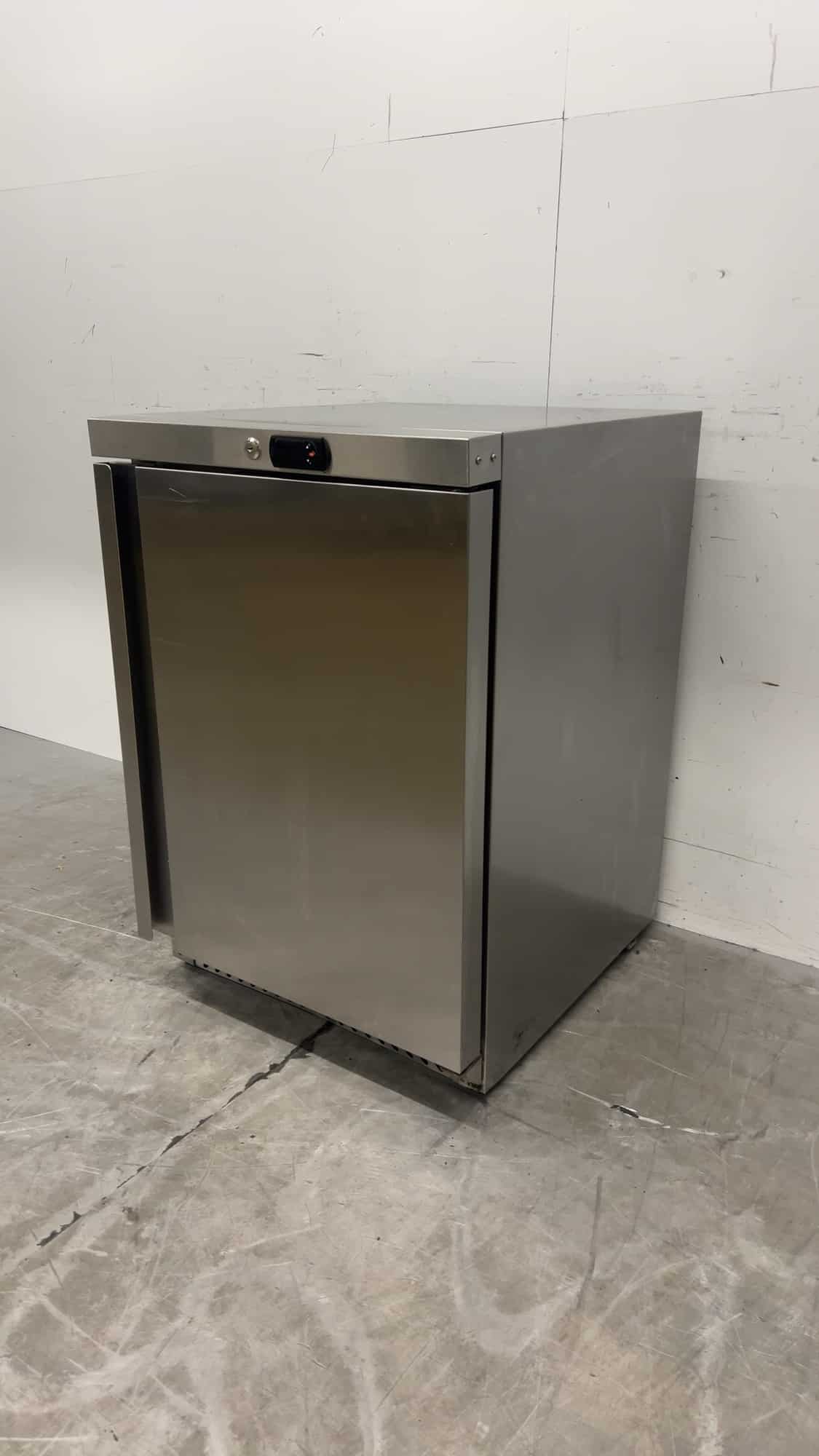 RVS Gastro Hero SFH20S Vriezer 170 liter 59 x 66 x 88 cm 230V Horeca